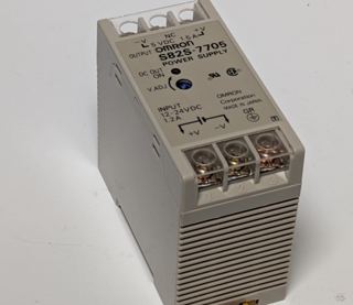 Omron S82S-7705 Getaktet DIN-Schienen Netzteil 7,5W 5VDC 1,5A