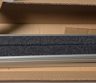 Rittal TS 8802.100 Profil zur Kabeleinführung, mittig für TS, TP, 8802100