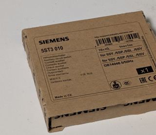 Siemens 5ST3010 Hilfskontakt 2-polig SENTRON, 1 Öffner + 1 Schließer DIN-Schiene