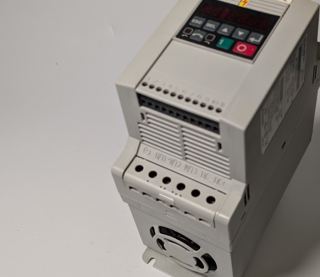 Allen-Bradley 160-BA10NSF1P1 Analog Speed Controller 3,73kW, Serie C
