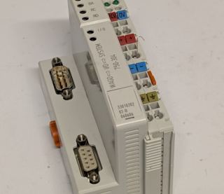 WAGO 750-304 – Schrägansicht mit Status-LEDs